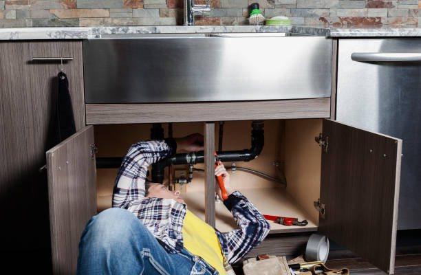 Best Faucet Repair  in Coburg, OR